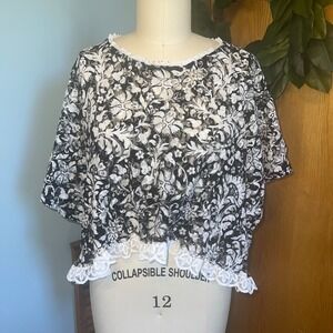 Style & Co. Women's Floral Lace Top, Black‎ and White, Ruffle Trim, XL Overlay